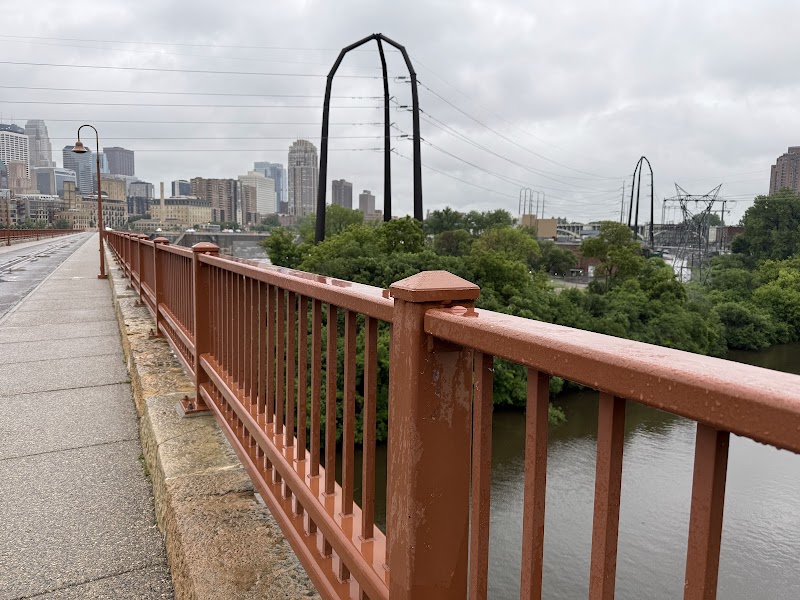 Hampton Inn & Suites - Minneapolis/Downtown — Downtown (near Target Center/Target Field area)