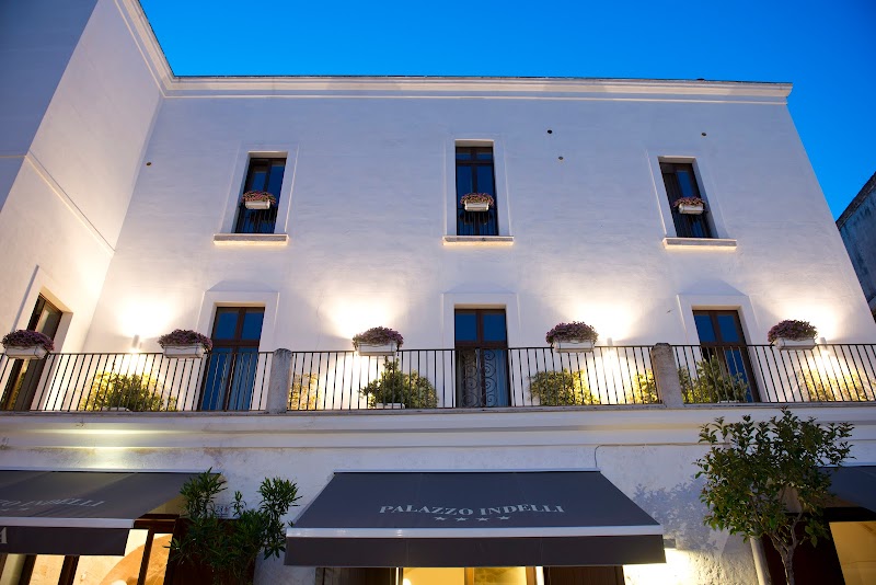 B&B La Corte dei Lumi — Old City