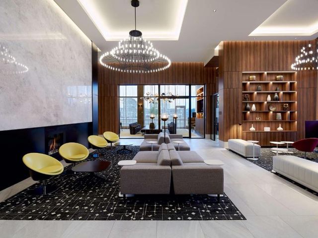 Homewood Suites By Hilton Montreal Midtown — 2.7 km away from Universite de Montreal
