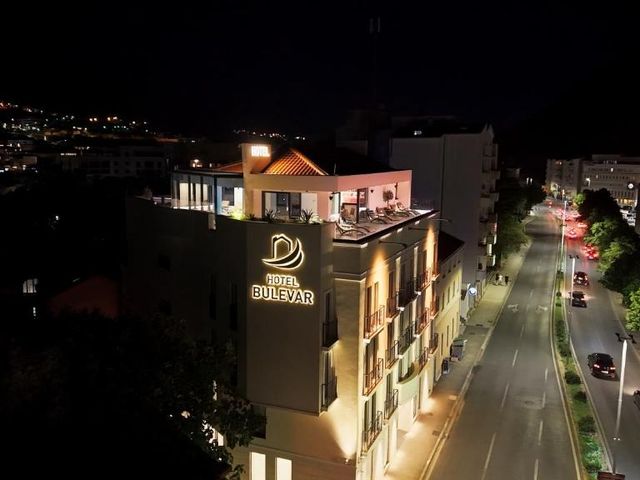 Hotel Bulevar Mostar — 500 m away from Mostar Old Bazaar
