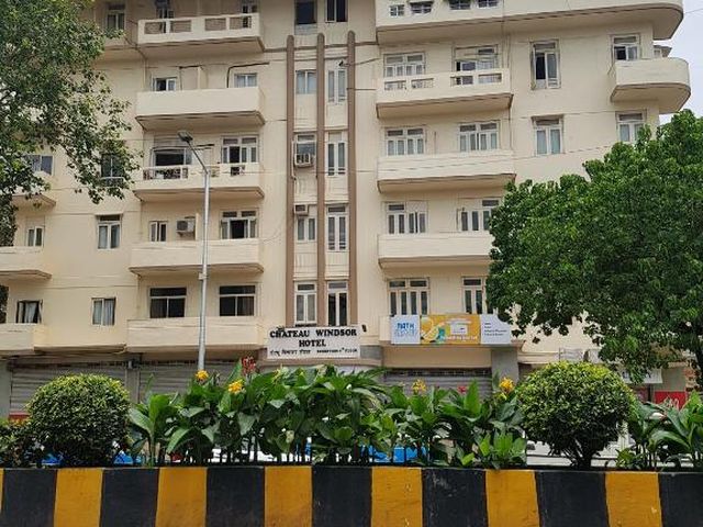 Chateau Windsor Hotel - Marine Drive — 600 m away from Wankhede Stadium