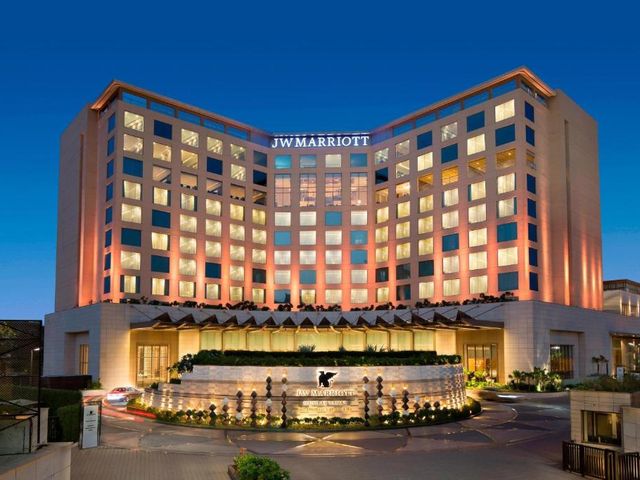 JW Marriott Mumbai Sahar Airport — 450 m from the airport