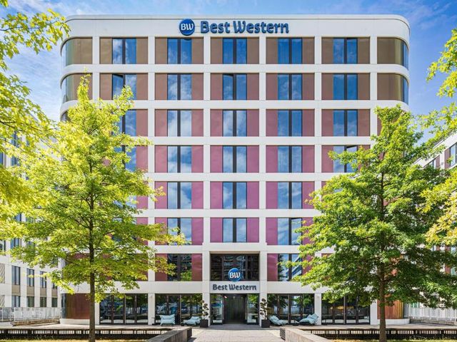 Best Western Hotel Airport Frankfurt — 1.8 km from the airport