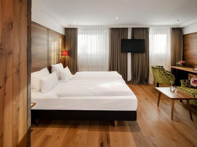 Eden Hotel Wolff — 1 km away from Technical University of Munich