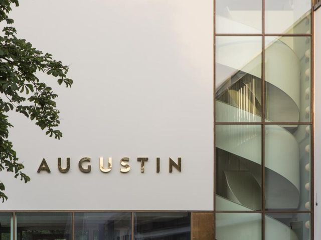 Jugend- und Familienhotel Augustin — 250 m away from Oktoberfest Grounds