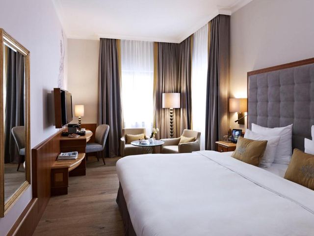 Platzl Hotel - Superior — 300 m away from Marienplatz