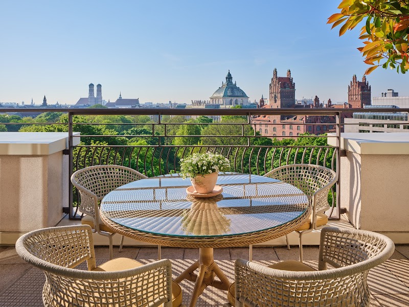 The Charles Hotel — Maxvorstadt