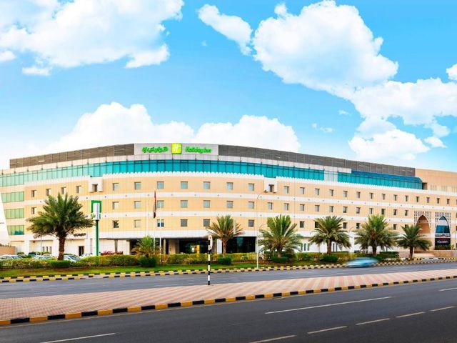 Holiday Inn Muscat AlSeeb by IHG — 4.6 km from the airport