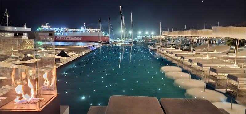 Mykonos Riviera Hotel & Spa — Tourlos