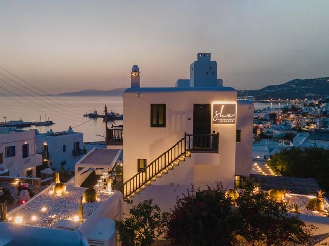 She Mykonos Boutique Hotel — 400 m away from Little Venice Mykonos
