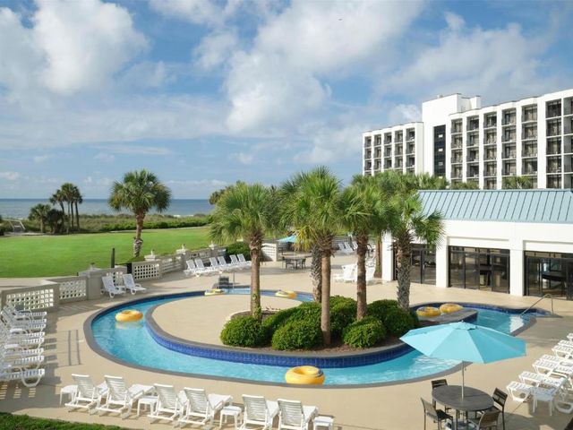 DoubleTree Resort by Hilton Myrtle Beach Oceanfront — 1.3 km away from Huntington Beach State Park Myrtle Beach