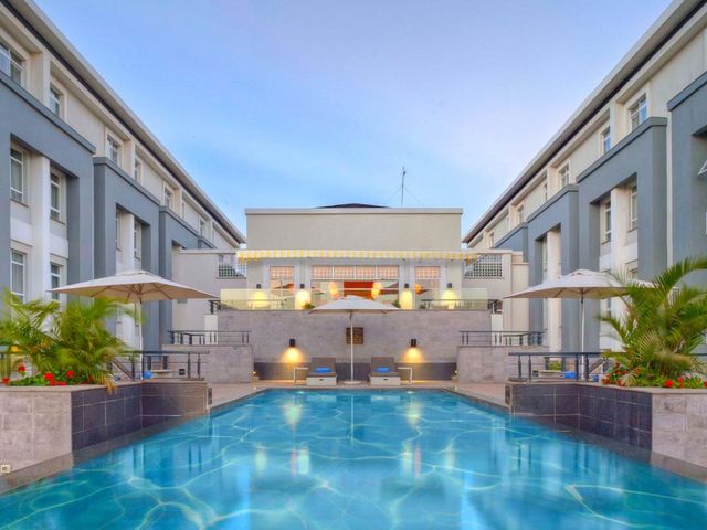 Eka Hotel Nairobi — 4.7 km away from Nairobi National Park