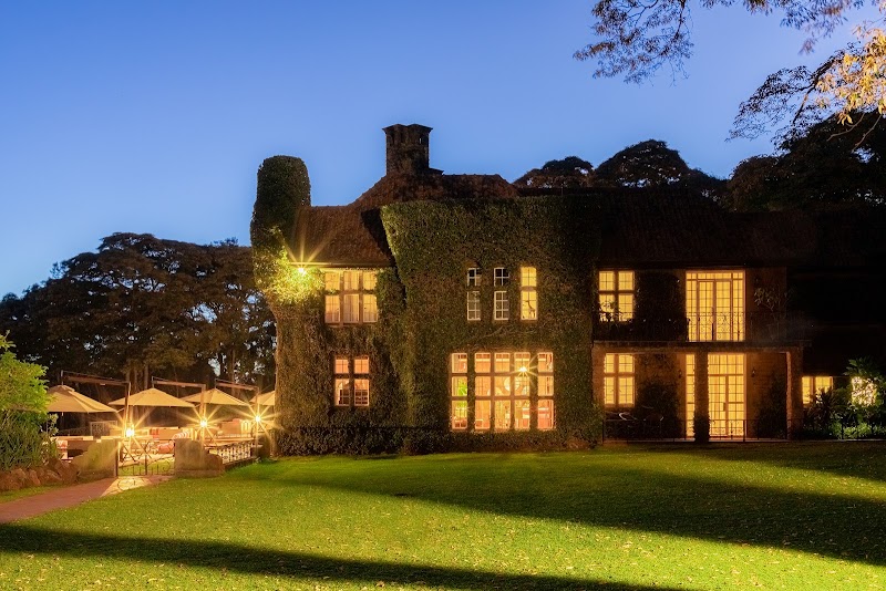 Giraffe Manor — Karen