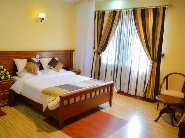 Red Ruby Hotel — 1.6 km away from Aga Khan University Hospital Nairobi