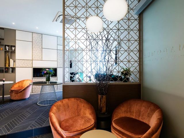 Amadomus Luxury Suites — 400 m away from University of Naples Federico II