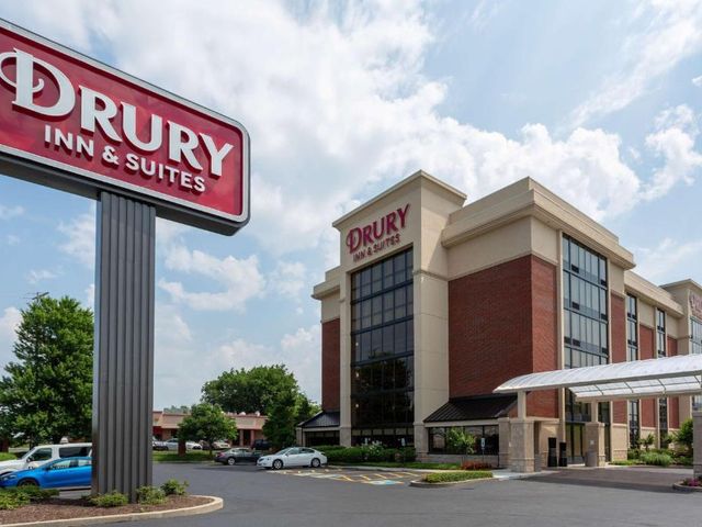 Drury Inn & Suites Nashville Airport — 1.5 km from the airport
