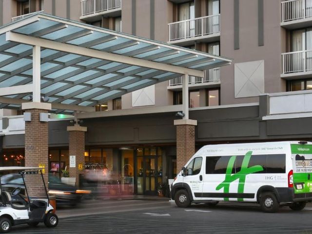 Holiday Inn Nashville - Vanderbilt - Dwtn by IHG — 800 m away from Vanderbilt University
