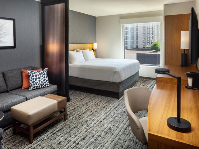 Hyatt Place Nashville Downtown — 900 m away from CMA Fest
