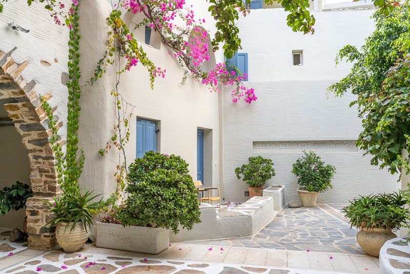 Iria Beach Art Hotel — Plaka Beach