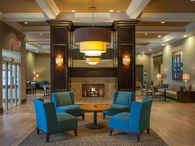 Hampton Inn & Suites New Orleans/Elmwood — 3.8 km away from Ochsner Medical Center
