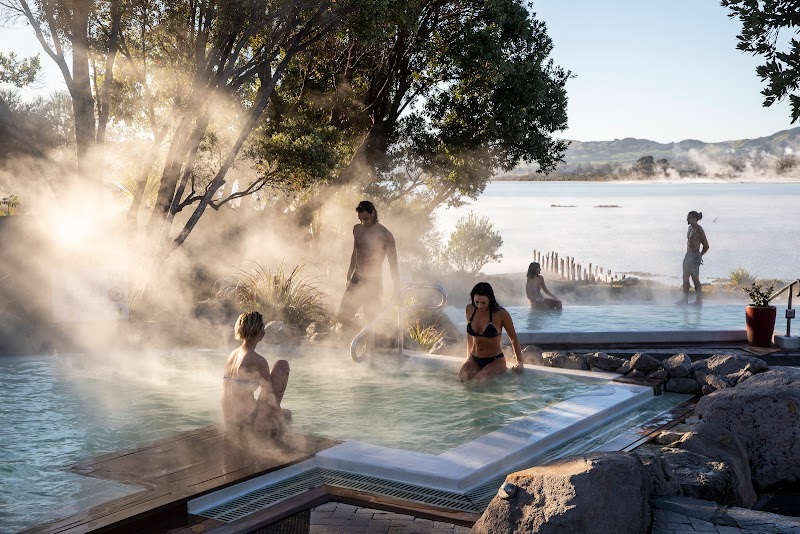 Polynesian Spa Lakeside Lodges — Rotorua
