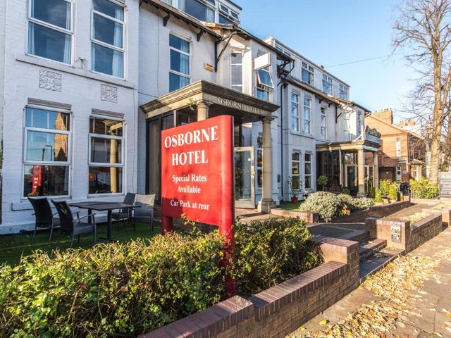 Osborne Hotel — 1.3 km away from Royal Victoria Infirmary Newcastle