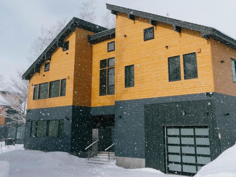 Best Apartments & Aparthotels for Long Stays in Niseko