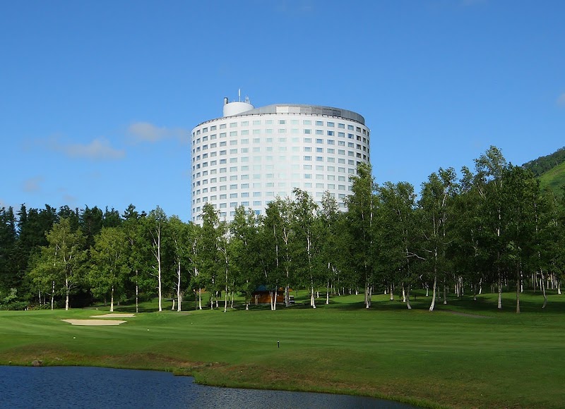 Hilton Niseko Village — Niseko Village