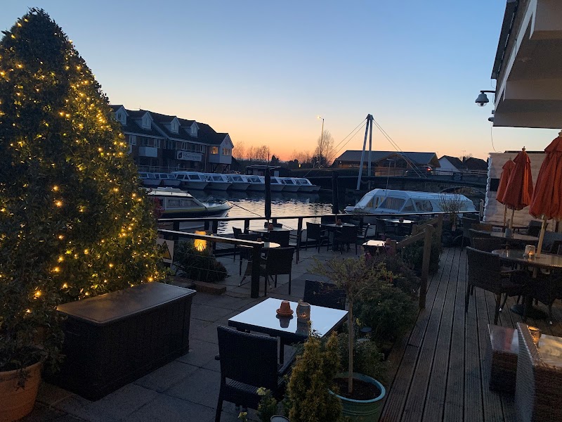 Best Hotels with Views in Norfolk Broads 2026