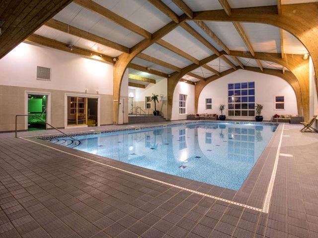Old Hall Hotel — 11.8 km away from Horsey Windpump Norfolk Broads