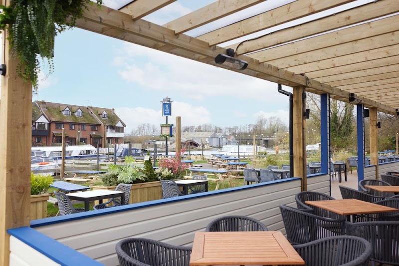 The Kings Head Wroxham — Station Road