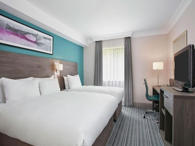 Leonardo Hotel East Midlands Airport - On-Site — 2.5 km away from Download Festival