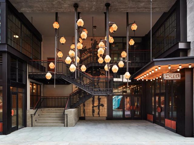 Ace Hotel Brooklyn — 800 m away from Barclays Center