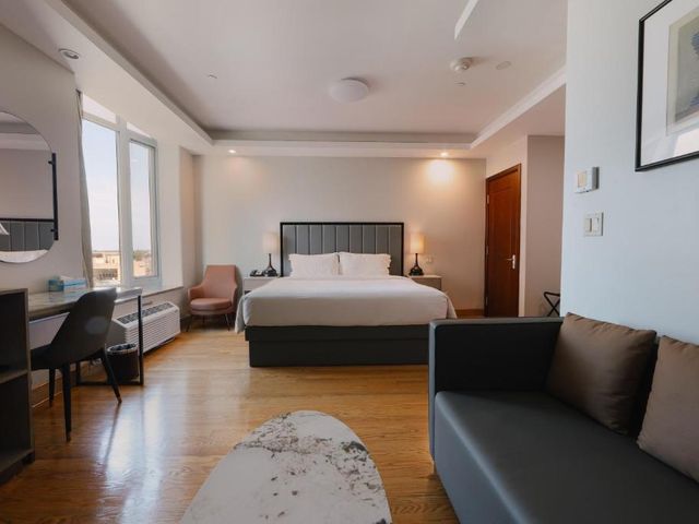 Asiatic Hotel - Flushing — 1.1 km away from Citi Field