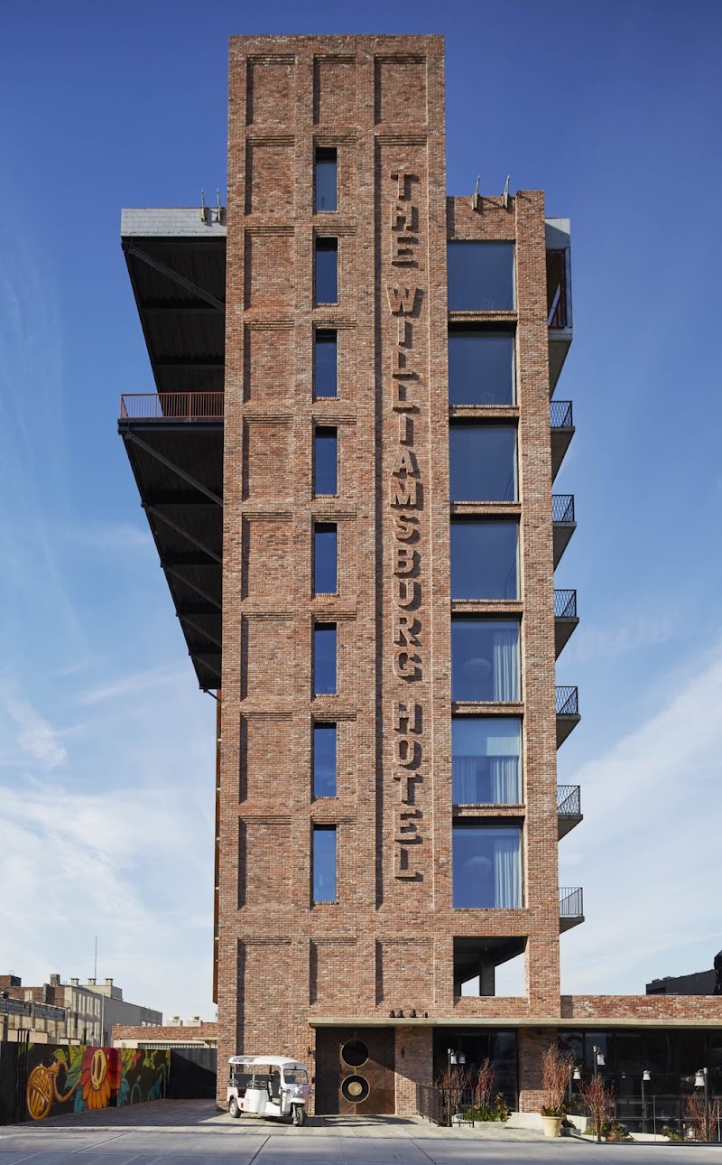 The Williamsburg Hotel — Williamsburg — Metropolitan Avenue