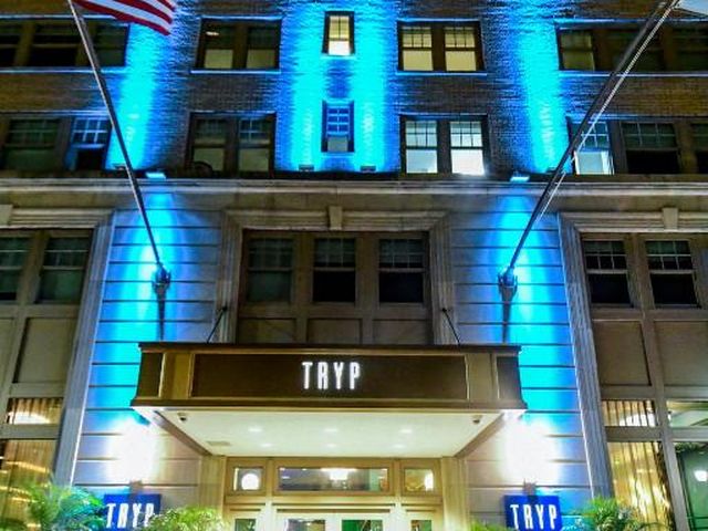 TRYP by Wyndham Newark Downtown — 600 m away from Prudential Center