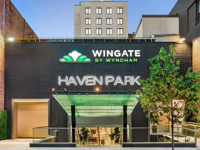 Wingate by Wyndham Bronx Haven Park — 1.8 km away from Yankee Stadium