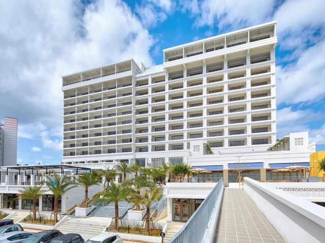 Ala Mahaina Condo Hotel — 1.4 km away from Churaumi Aquarium Okinawa