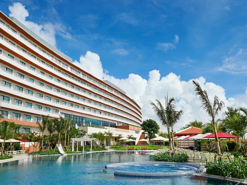 Hilton Okinawa Chatan Resort — Chatan (American Village area), Okinawa