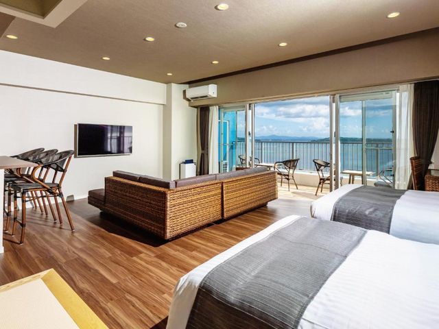 Sunset Resort Canphou — 1.2 km away from Churaumi Aquarium Okinawa