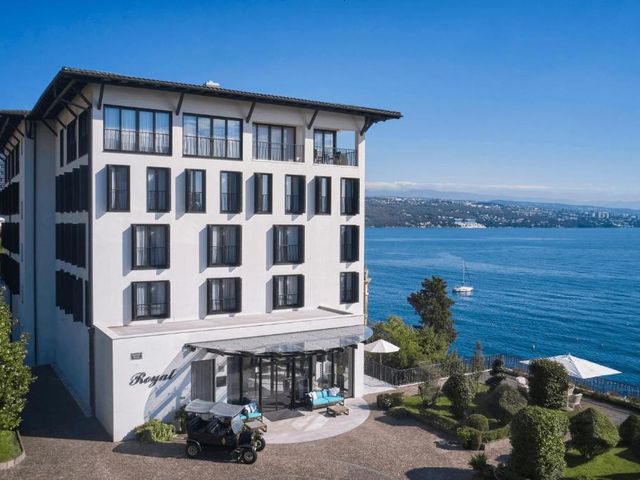 Amadria Park Hotel Royal — 600 m away from Maiden with the Seagull Opatija