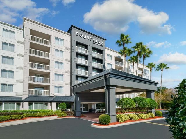 Courtyard by Marriott Orlando Downtown — 3.2 km away from EDC Orlando