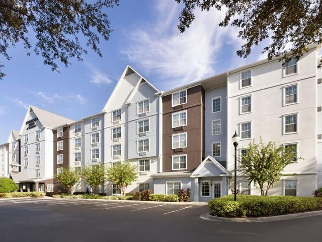 TownePlace Suites by Marriott Orlando East/UCF Area — 1.3 km away from UCF