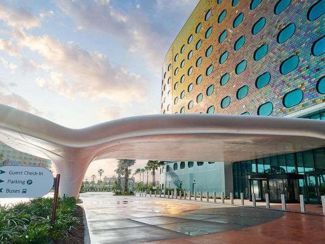 Universal's Terra Luna Resort — 1.1 km away from SAP Sapphire