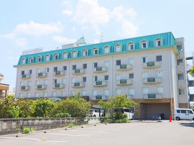Hotel Castle Inn Suzuka Chuo — 3.9 km away from Suzuka International Racing Course