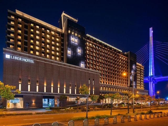 LIBER HOTEL Osaka — 500 m away from Universal Studios Japan