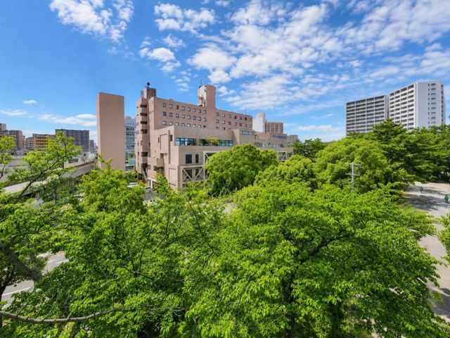 Minamisenri Crystal Hotel — 3.4 km away from Osaka University Hospital