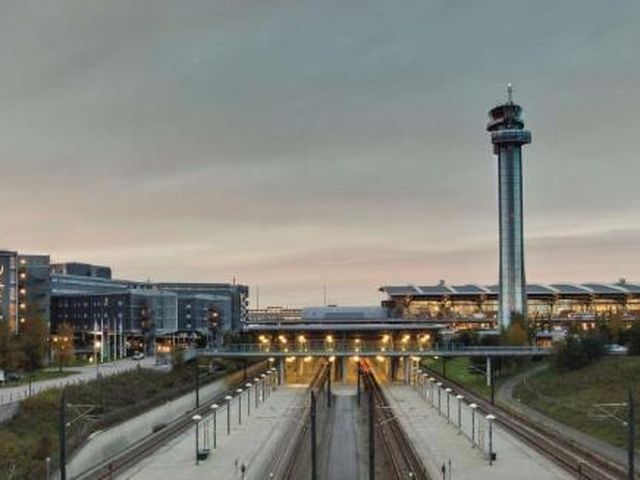 Radisson Blu Airport Hotel, Oslo Gardermoen — 300 m from the airport