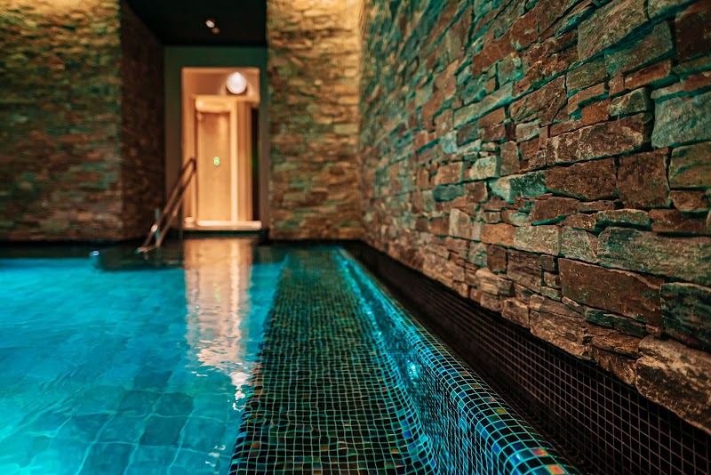 Spa Pool Hotel Oslo — Wellness District