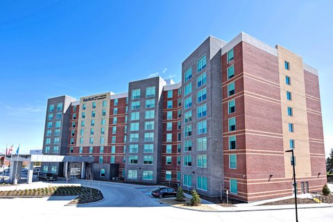 Fairfield Inn & Suites by Marriott Ottawa Airport — Airport